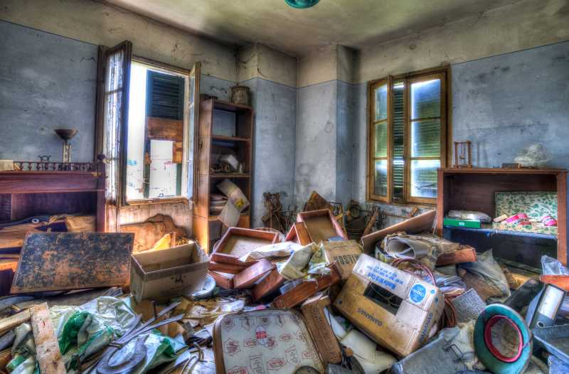 Read more about the article Evicting a Hoarder Tenant – What Rental Property Owners Need to Know